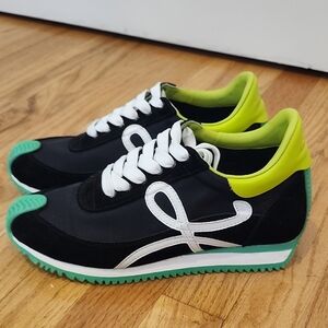 Stylish Black and Green Women's Sneakers